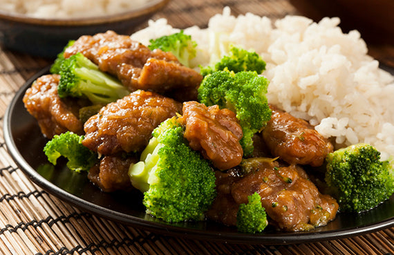 Estofado de carne con brócoli a presión