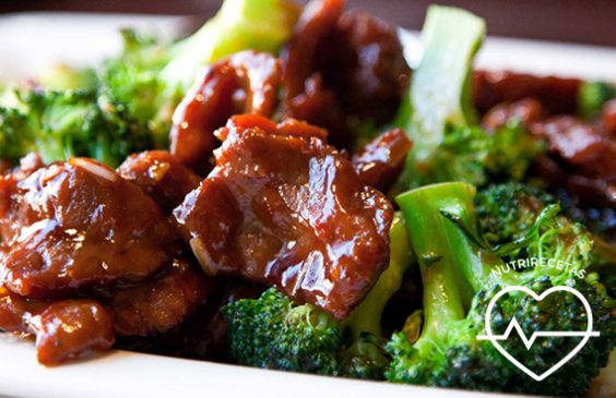 Carne al jugo con brócoli
