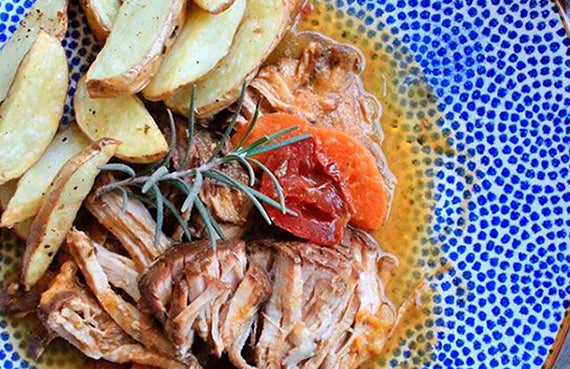 Pulpa de cerdo con durazno
