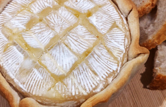 Queso brie asado