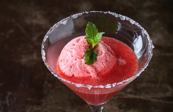 Sorbete de frutilla y durazno