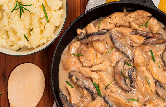 Pollo en salsa de callampas