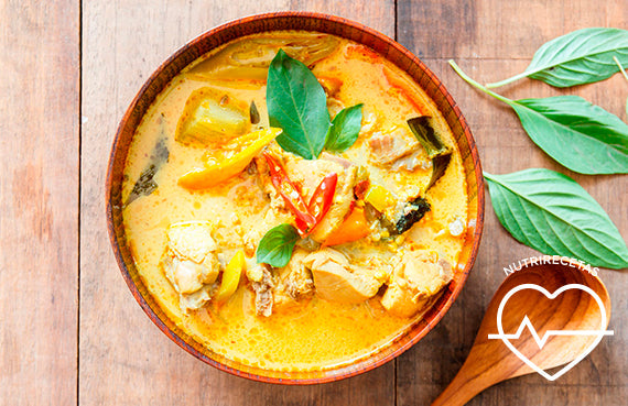 Curry de pollo thai