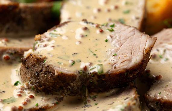 Lomo de cerdo a la mostaza al espiedo