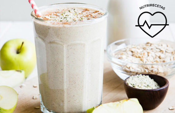 Leche de avena con manzana y canela