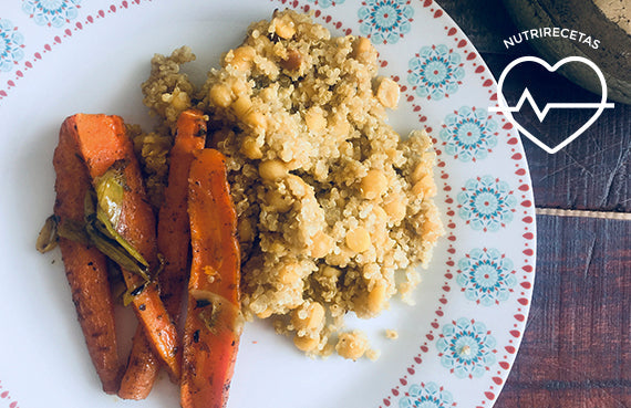 Quinoa con garbanzo y zanahorias asadas