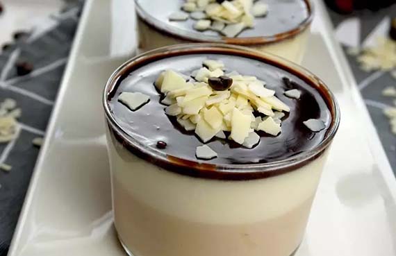 Panna cotta de baileys y chocolate