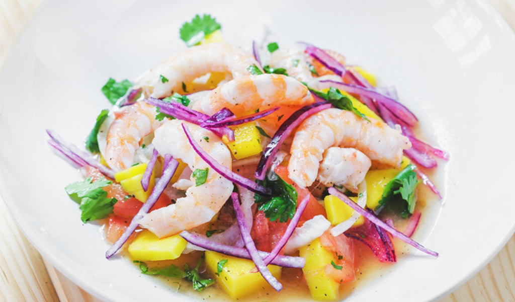 Ceviche de camarones y mango