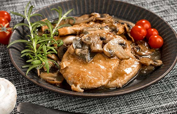 Estofado de cerdo y champiñones