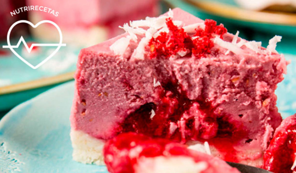 Tarta helada de frutos rojos