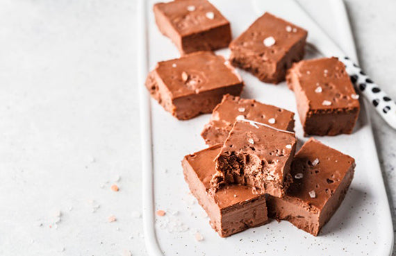 Fudge de chocolate y avellanas