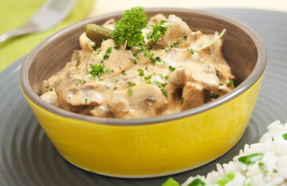 Strogonoff de pollo