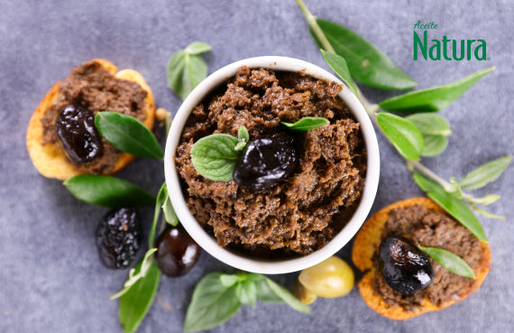 Tapenade o paté de aceitunas negras